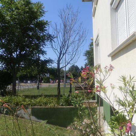 Aquaparti Apartmanok Hajduszoboszlo Exterior photo